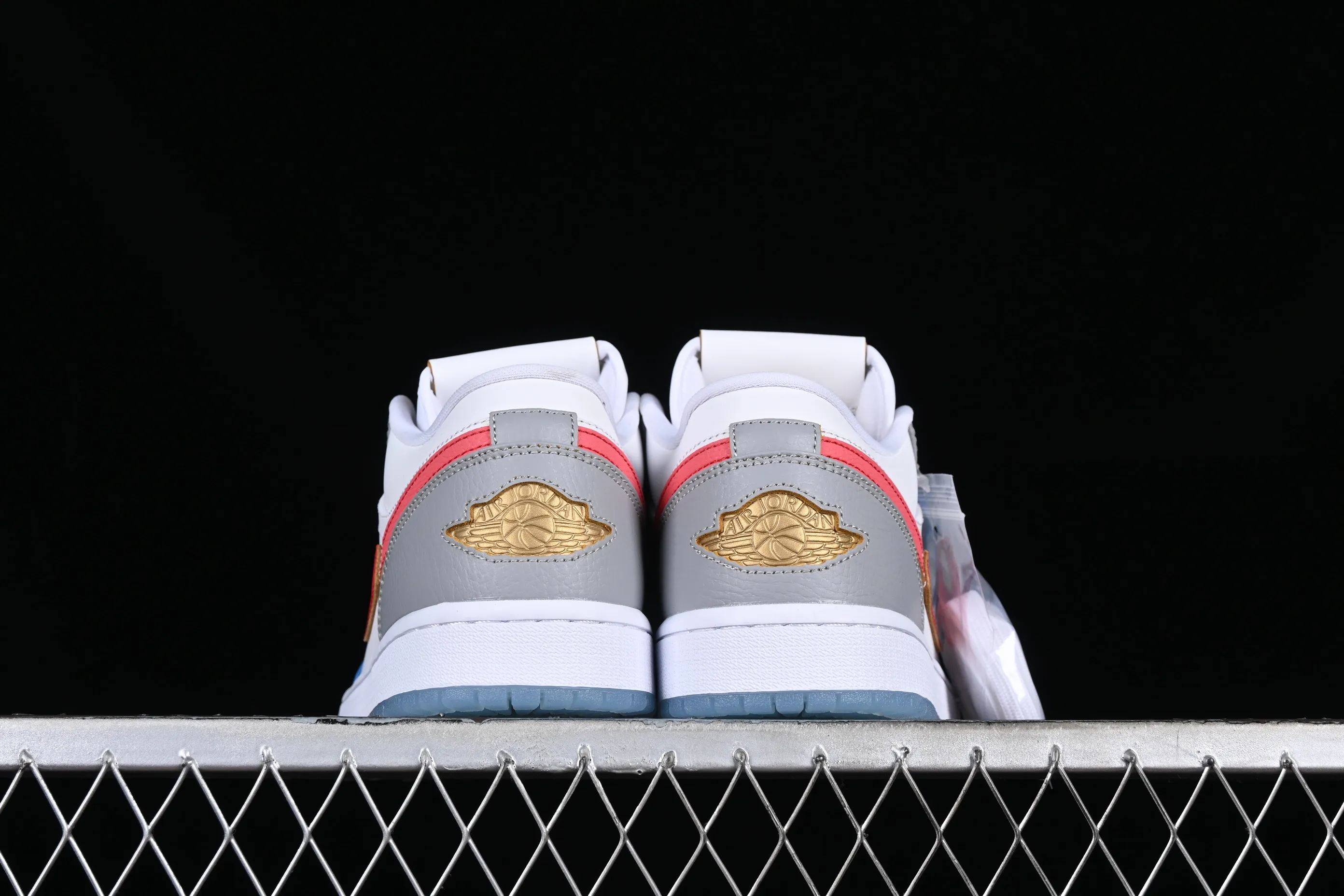 All categories Air Jordan Jordan series basketball shoes Air Jordan 1 Low Air Jordan 1 Low "Philippines" AJ1 Joe 1 color matching low-top cultural casual sneakers FN8901-164